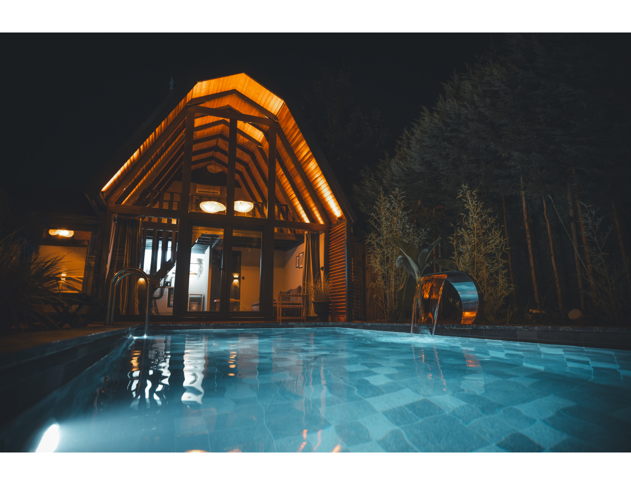 Adesa bungalow butik hotel olarak sizlere sapanca otelleri maşukiye otelleri ve kartepe otelleri içerisinde ayrıcalıklı konaklama hissi oluşturacak ağaç evl