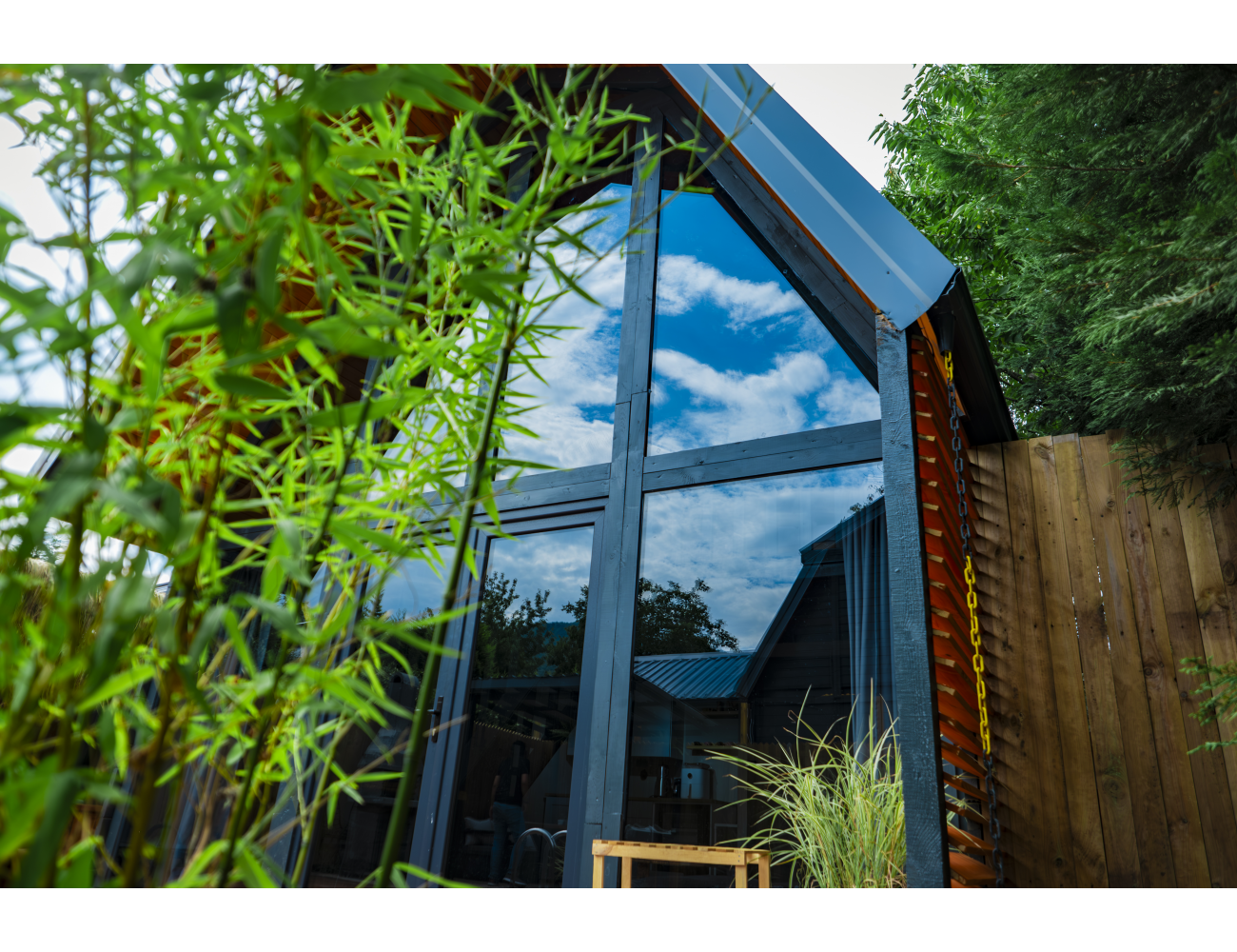 Adesa bungalow butik hotel olarak sizlere sapanca otelleri maşukiye otelleri ve kartepe otelleri içerisinde ayrıcalıklı konaklama hissi oluşturacak ağaç evl